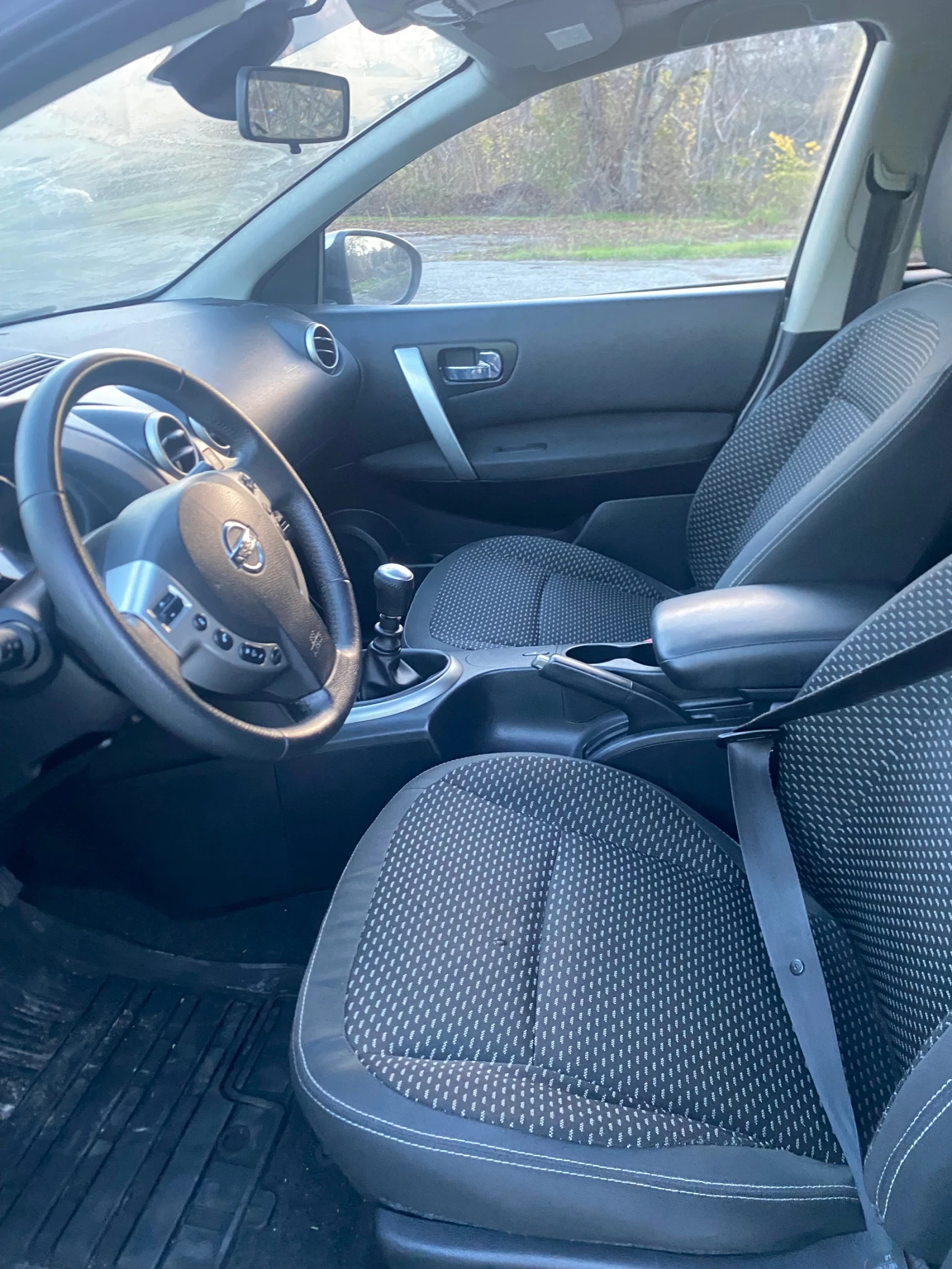 Nissan Qashqai 1.5 DCI 7 ����� | Mobile.bg � ����������� 8