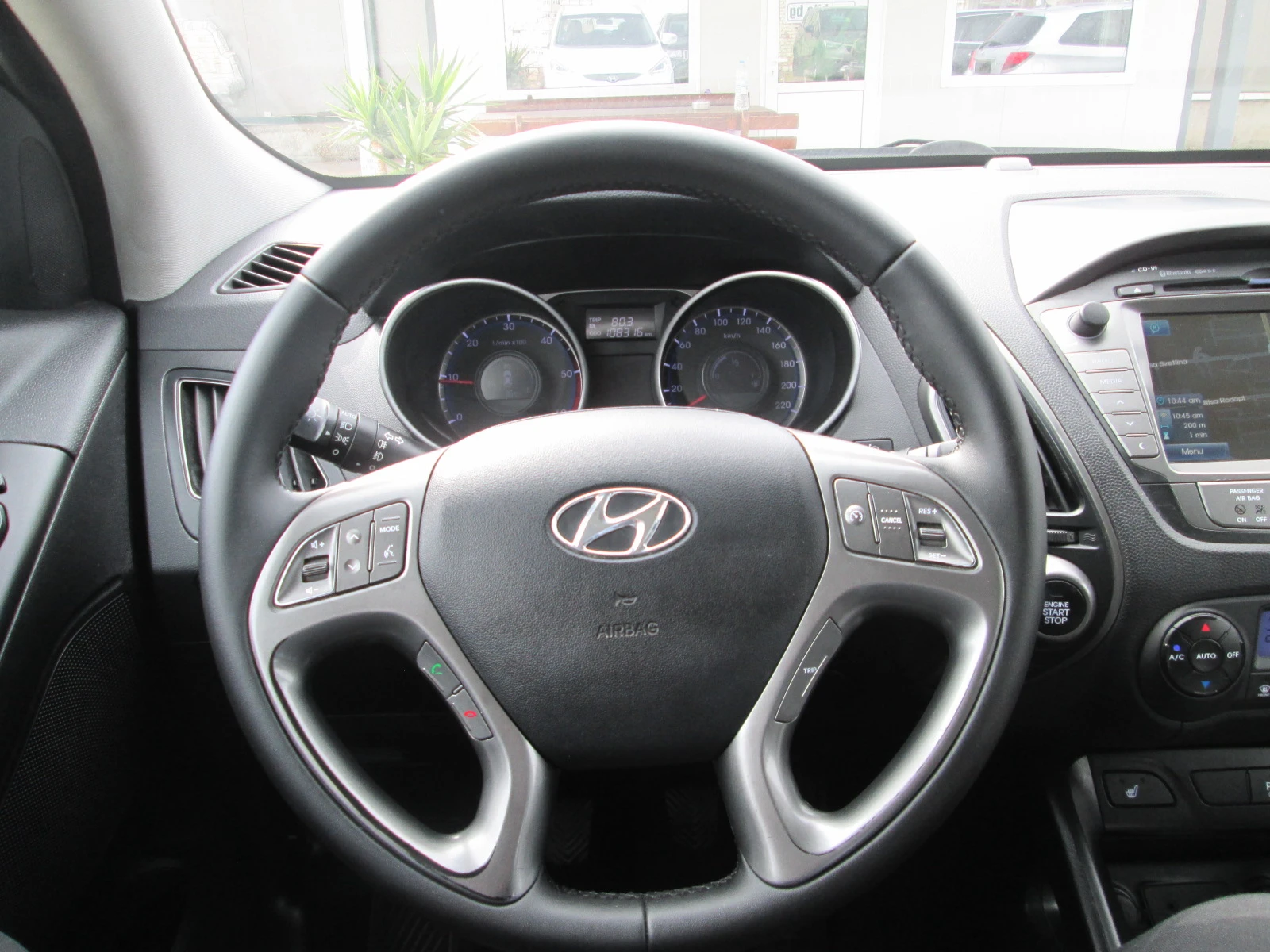 Hyundai IX35 1.7CRDI facelife-НОВА!!!, снимка 14 - Автомобили и джипове - 53993455