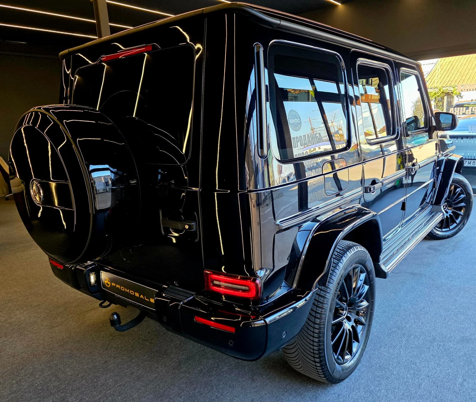 Mercedes-Benz G 400 D* Stronger Than Time EDT* AMG* Масаж* Full* Лизи, снимка 4 - Автомобили и джипове - 54596903
