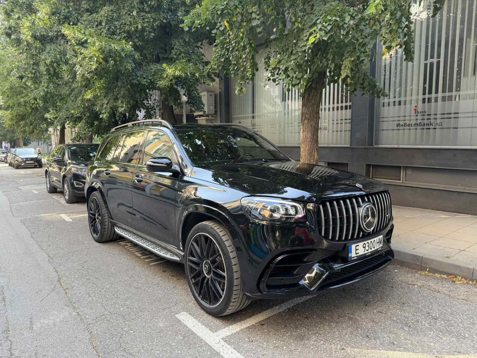 Mercedes-Benz GLS 63 AMG 4MATIC PLUS, снимка 2 - Автомобили и джипове - 55148003
