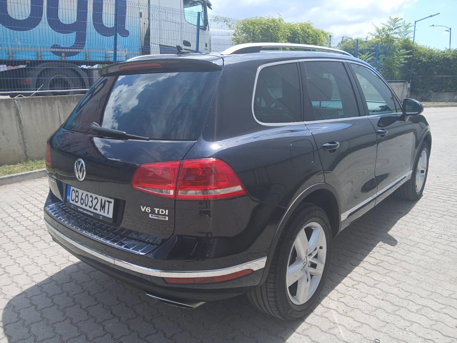 VW Touareg V6 3.0TDI* КОЖА* ПОДГРЕВ* , снимка 5 - Автомобили и джипове - 55347982