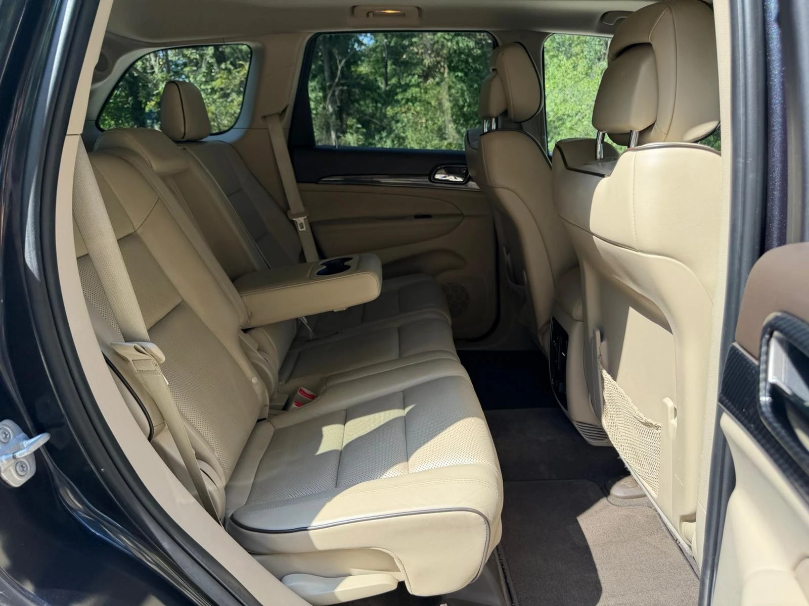 Jeep Grand cherokee 5.7 Overland, снимка 15 - Автомобили и джипове - 55847239