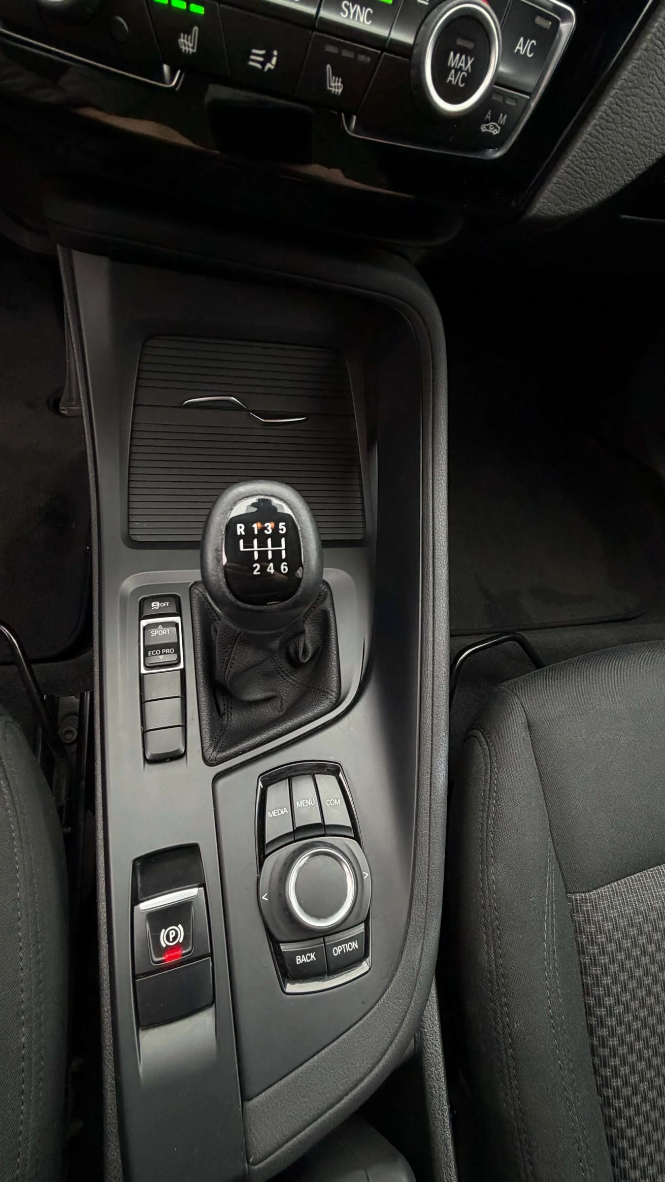 BMW X1 18d , снимка 11 - Автомобили и джипове - 56004539