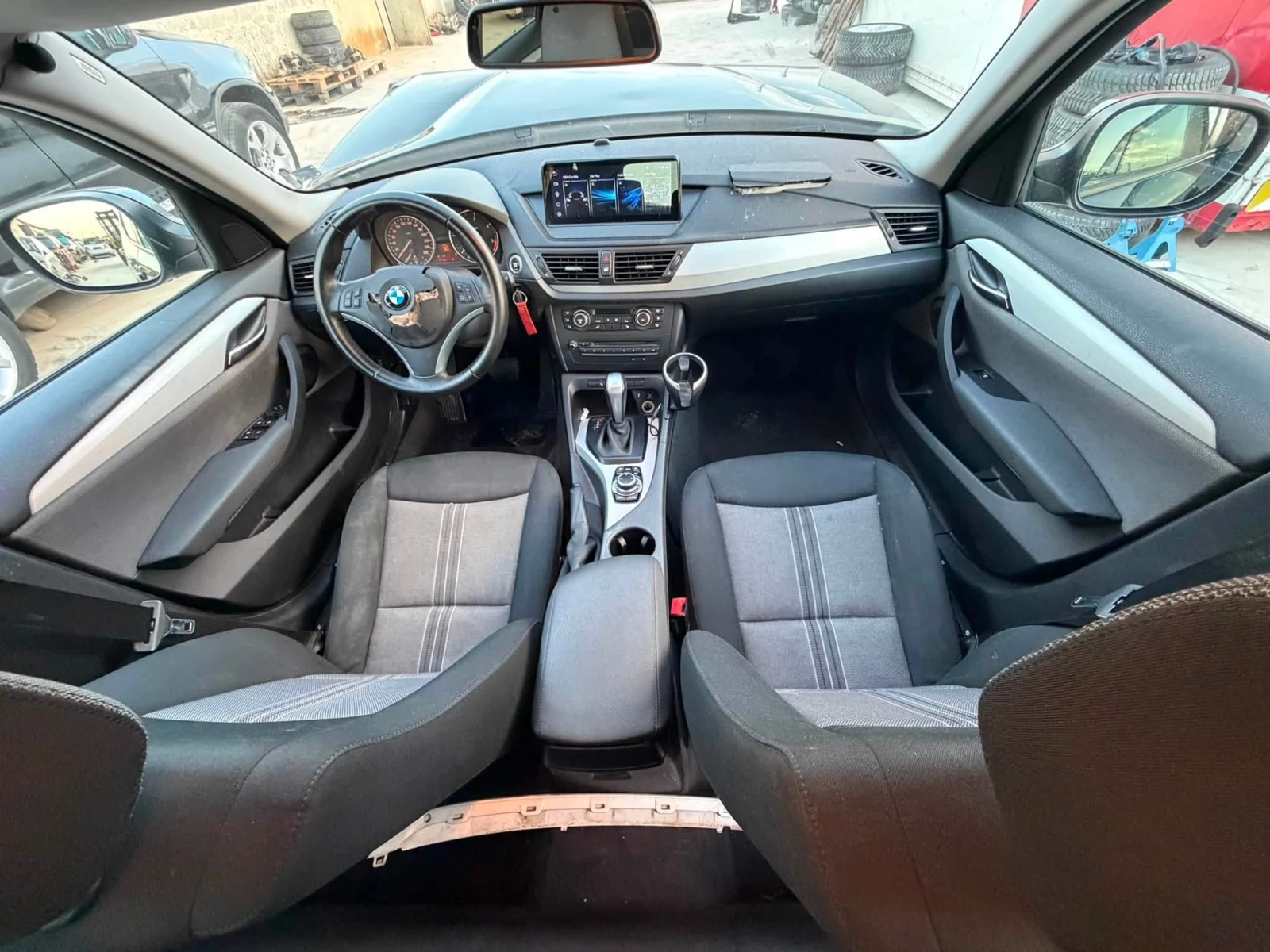 BMW X1 2.0d, снимка 8 - Автомобили и джипове - 56383090