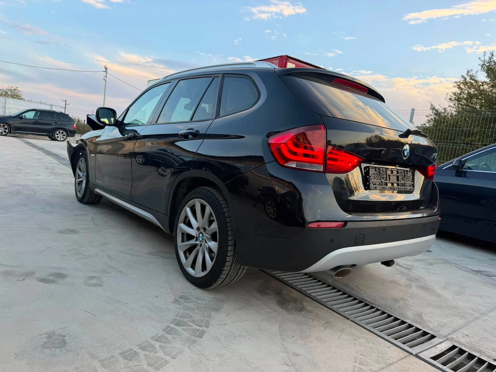 BMW X1 2.0d, снимка 4 - Автомобили и джипове - 56383090
