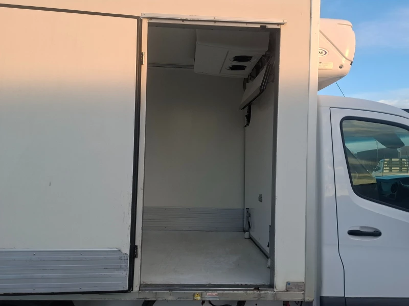 Mercedes-Benz Sprinter 416 До3.5т/Euro6/Клима/220V, снимка 15 - Бусове и автобуси - 53035414