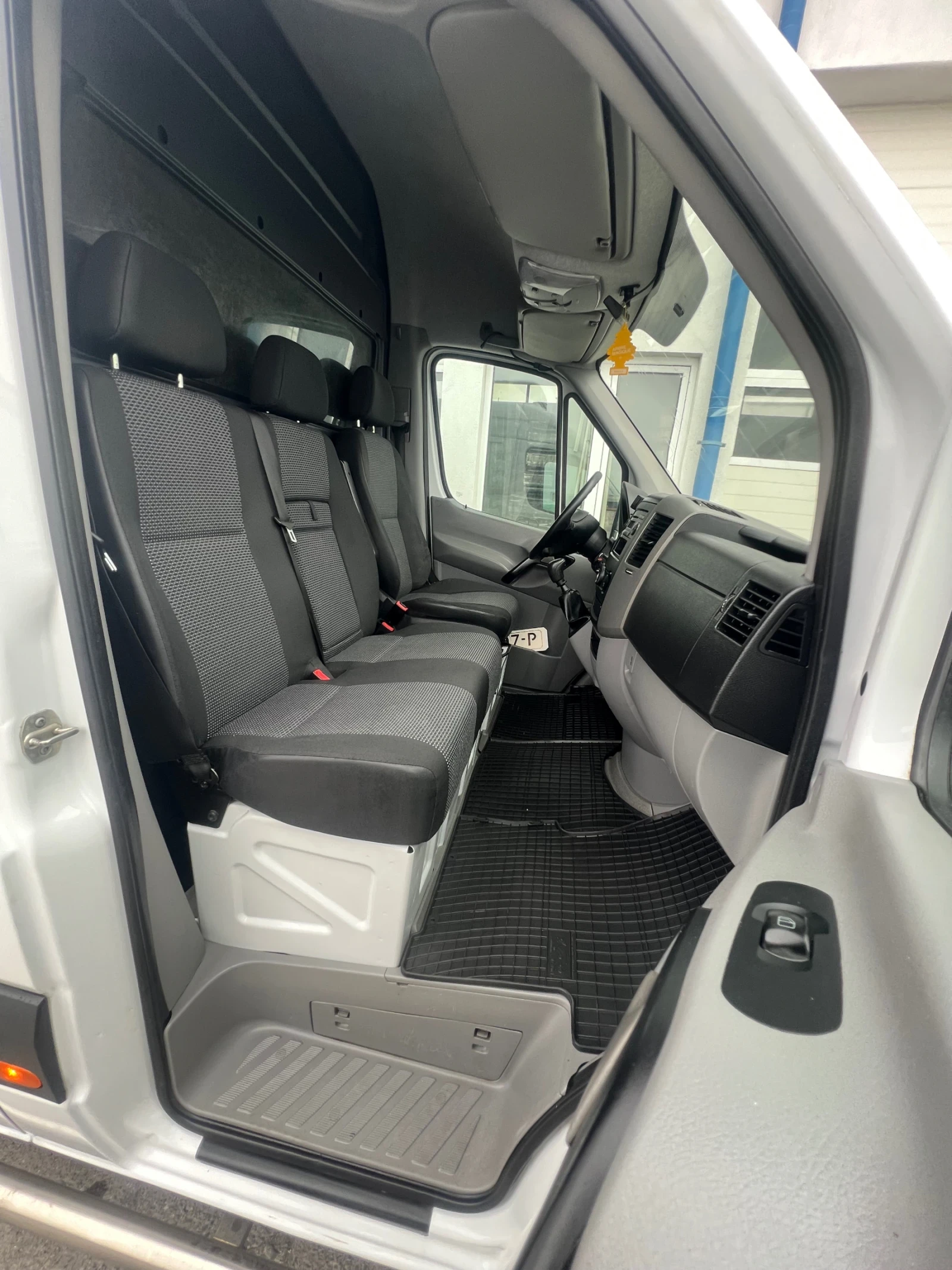 Mercedes-Benz Sprinter 313 / �������� + / - ����������� / 2012�. | Mobile.bg � ����������� 13