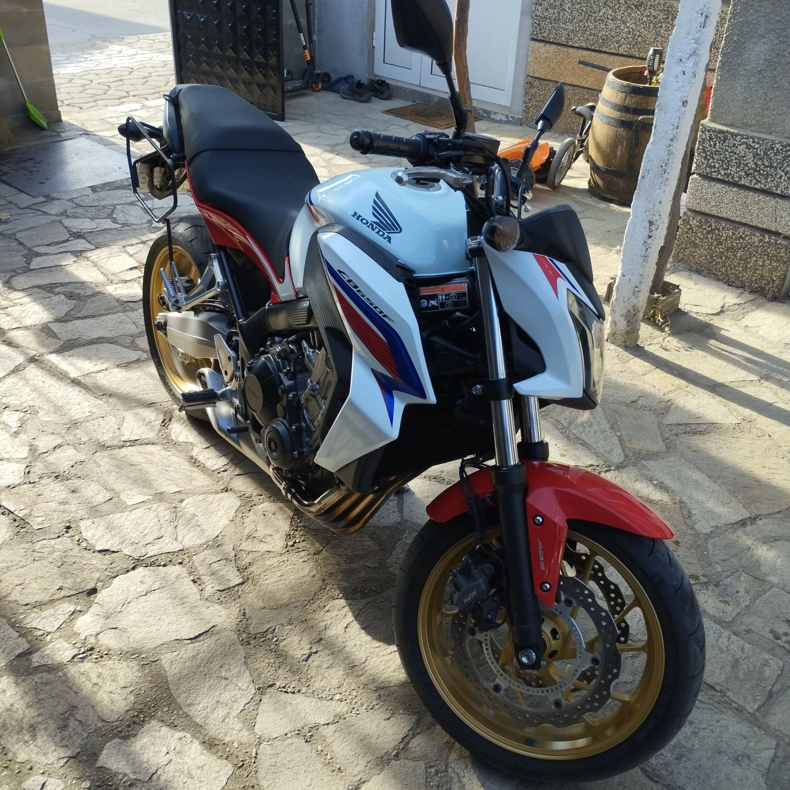 Honda Cb CB650F | Mobile.bg — изображение 1