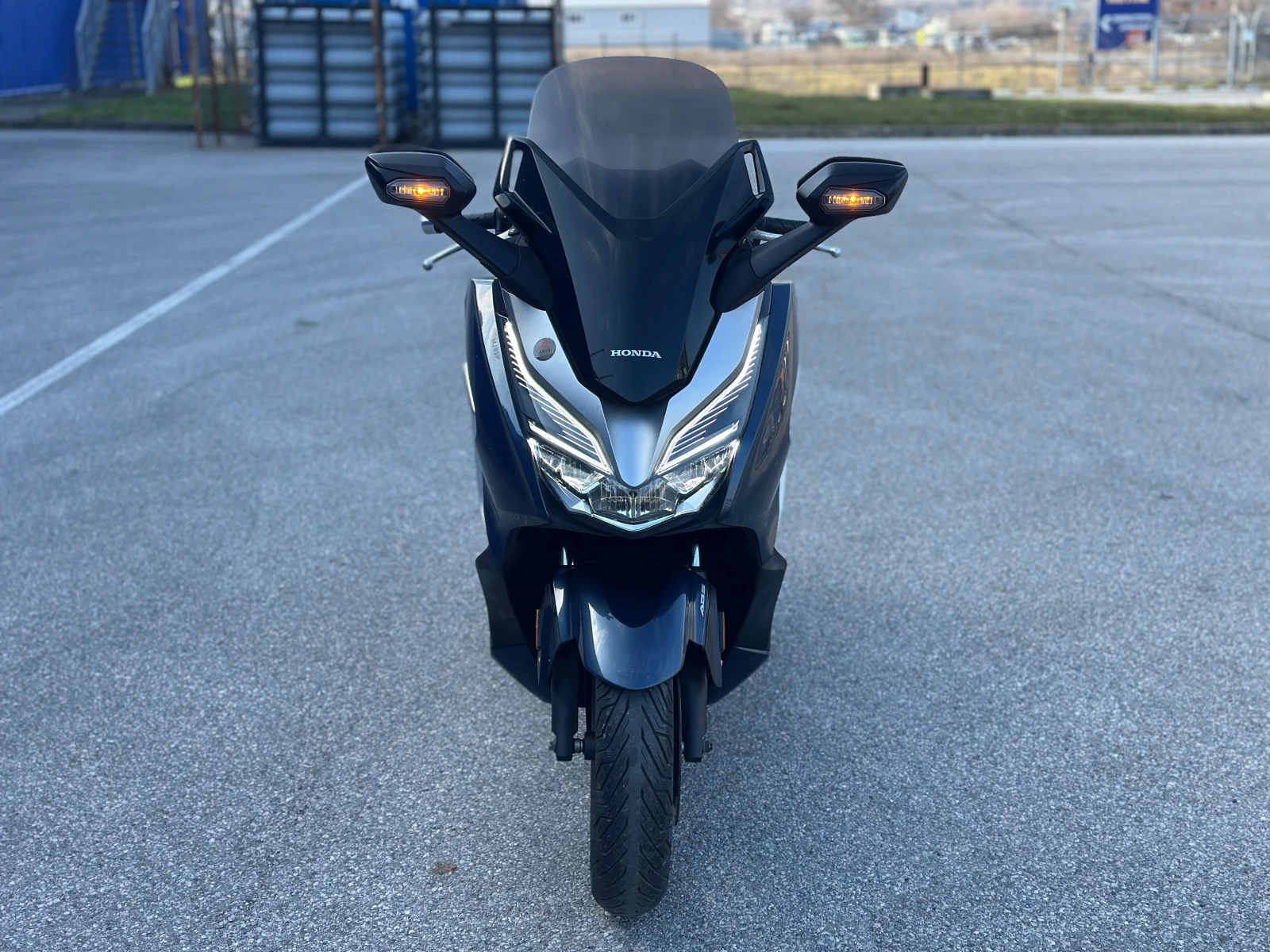 Honda Forza 300i -ABS-TRACTION-KEYLESS - изображение 2