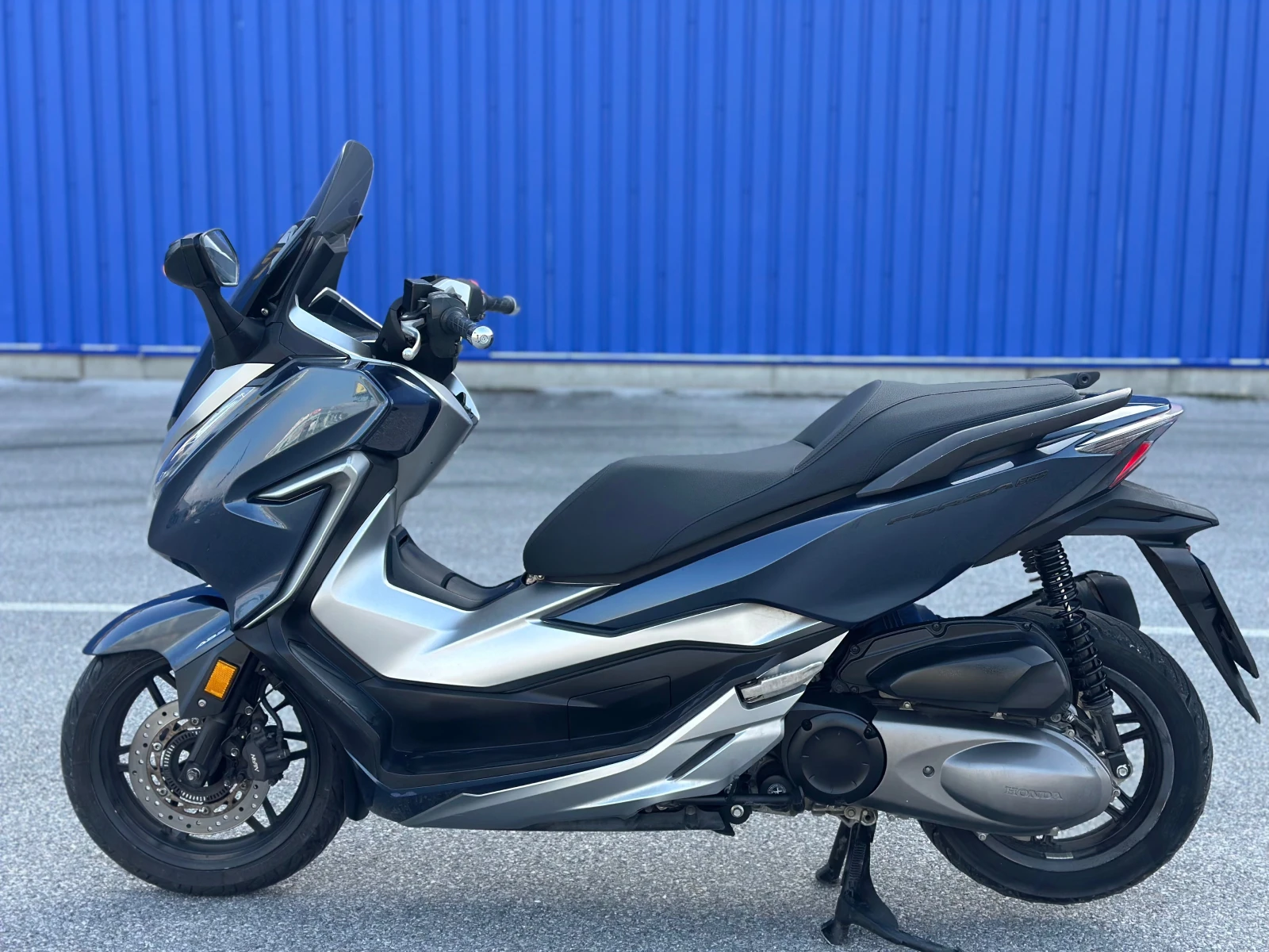 Honda Forza 300i -ABS-TRACTION-KEYLESS - изображение 7