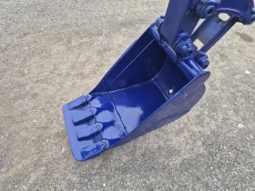 Багер Komatsu PC30UU / КАБИНА / ПАРНО / НОВИ ВЕРИГИ, снимка 7