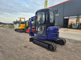 Багер Komatsu PC30UU / КАБИНА / ПАРНО / НОВИ ВЕРИГИ, снимка 2