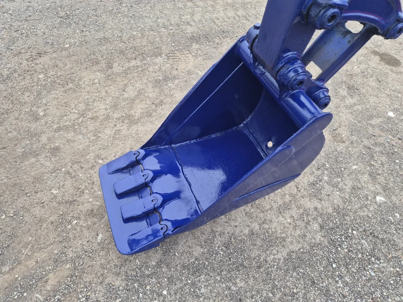 Багер Komatsu PC30UU / КАБИНА / ПАРНО / НОВИ ВЕРИГИ, снимка 7 - Индустриална техника - 52043400