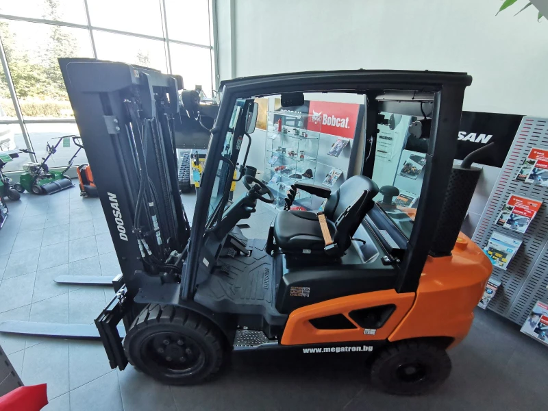 Мотокар DOOSAN, снимка 6 - Индустриална техника - 49252511