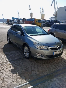 Opel Astra 1.6, снимка 1