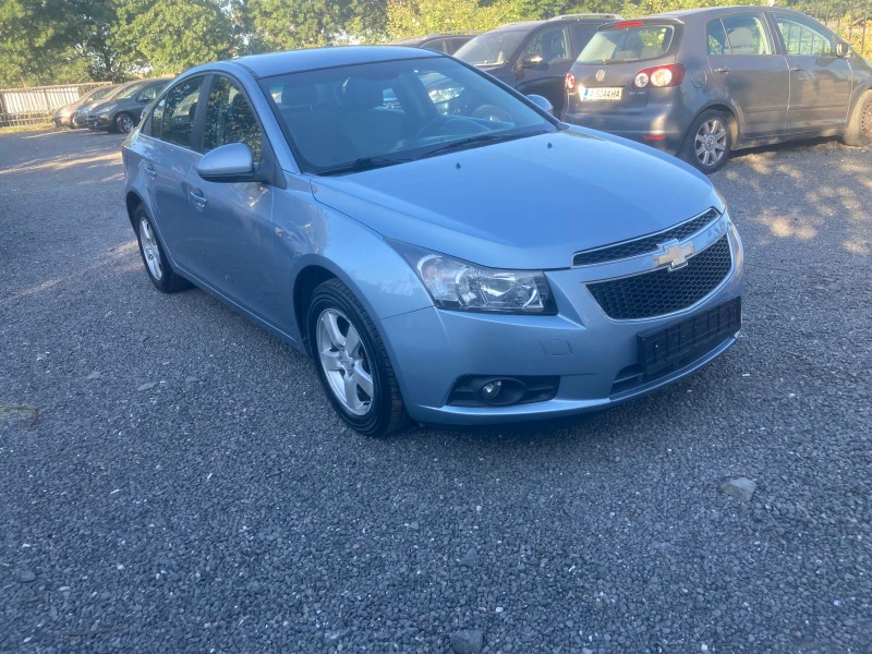 Chevrolet Cruze, снимка 2 - Автомобили и джипове - 46437769