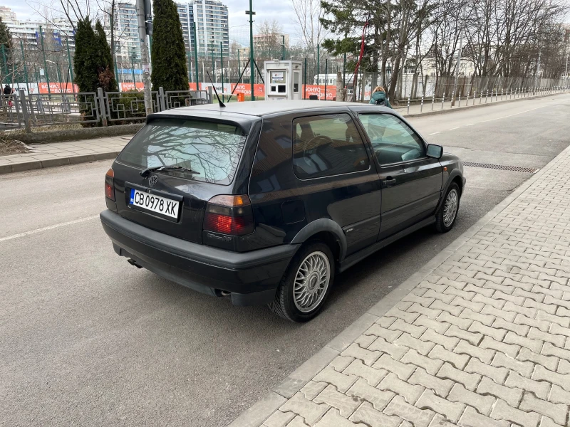 VW Golf VR6, снимка 11 - Автомобили и джипове - 47806439