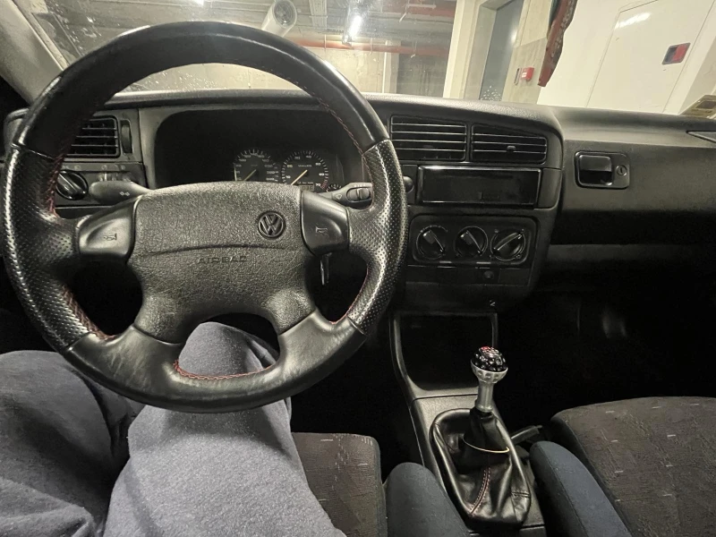 VW Golf VR6, снимка 13 - Автомобили и джипове - 47806439