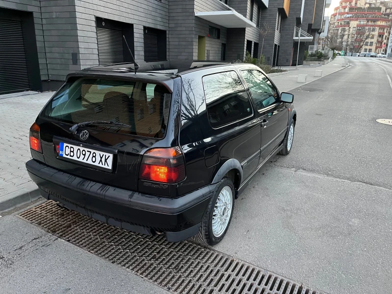 VW Golf VR6, снимка 3 - Автомобили и джипове - 47806439