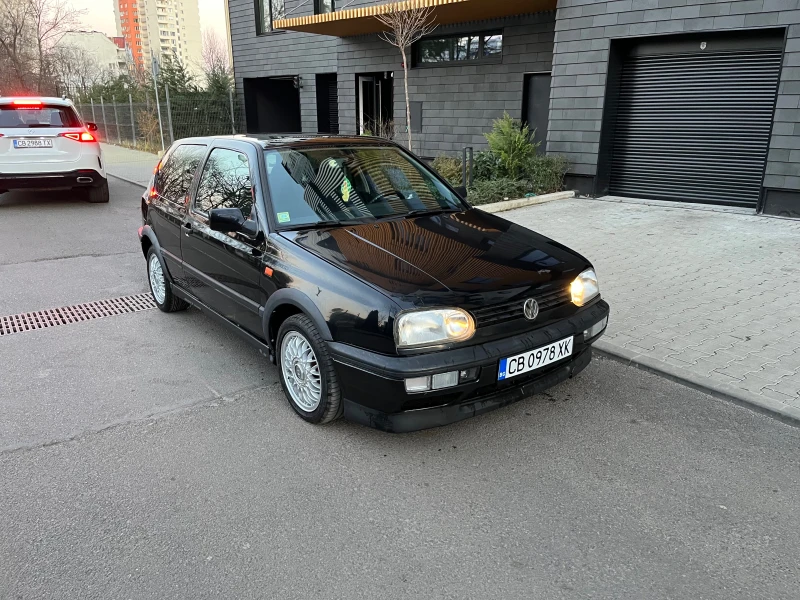 VW Golf VR6, снимка 1 - Автомобили и джипове - 47806439