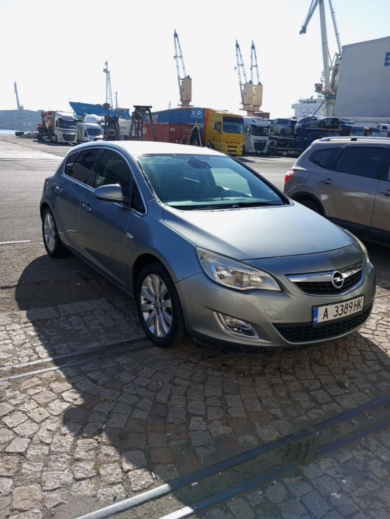 Opel Astra 1.6, снимка 1 - Автомобили и джипове - 48738706