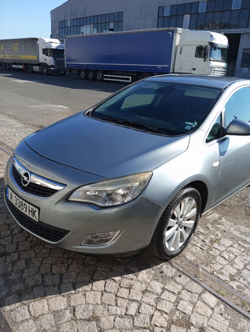 Opel Astra 1.6, снимка 2 - Автомобили и джипове - 48738706