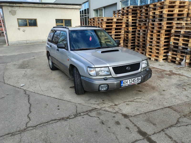 Subaru Forester, снимка 2 - Автомобили и джипове - 49347554