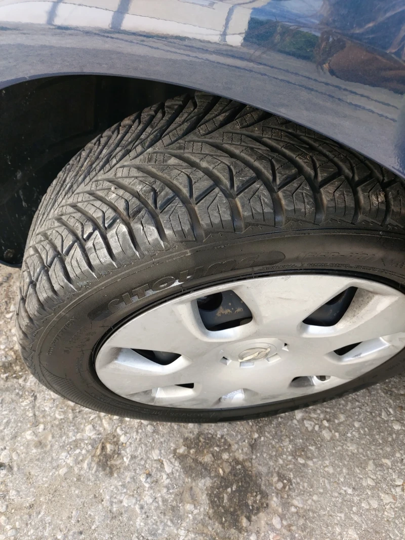 Opel Astra J 1.6, снимка 9 - Автомобили и джипове - 51370936