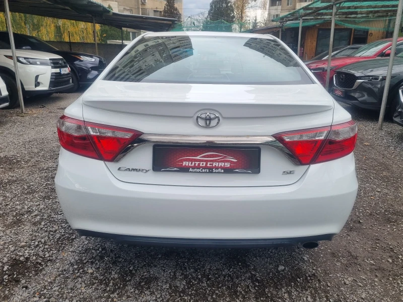 Toyota Camry 2.5 SE, снимка 6 - Автомобили и джипове - 52550699