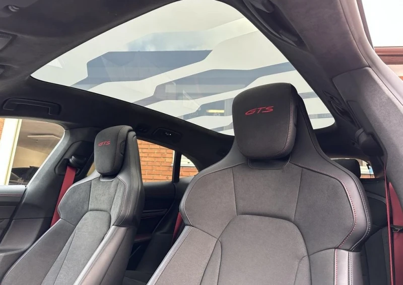Porsche Taycan GTS Sport Turismo Sport Chrono, снимка 9 - Автомобили и джипове - 52636677