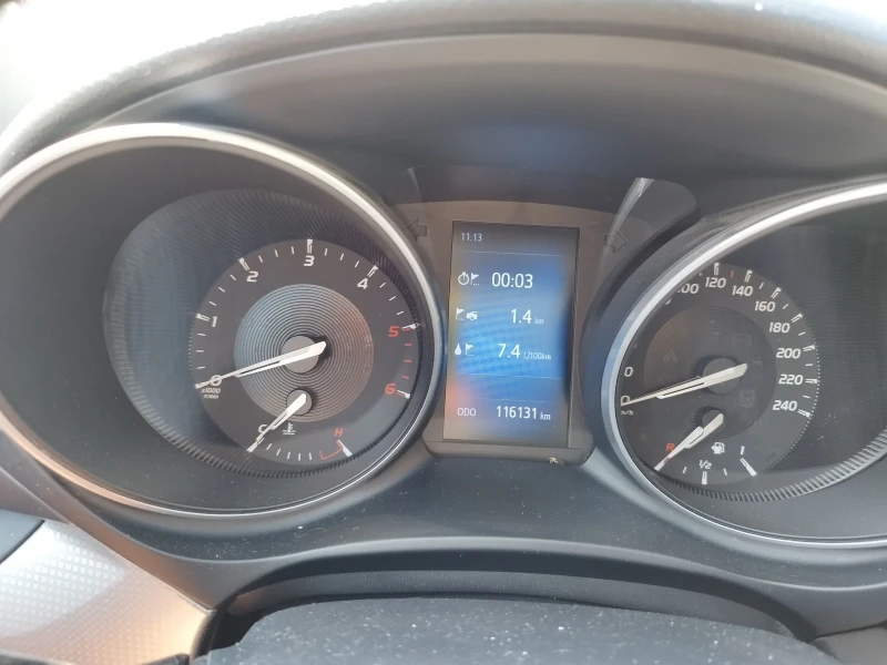 Toyota Avensis 143 к.с, снимка 11 - Автомобили и джипове - 53057607