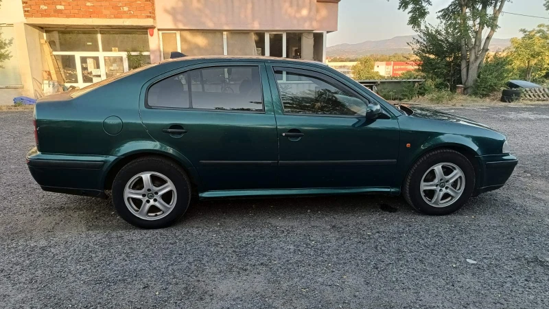 Skoda Octavia Газ, снимка 3 - Автомобили и джипове - 53163879
