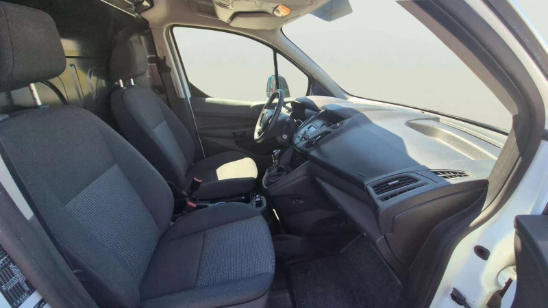 Ford Connect 1.5 TDCi, снимка 9 - Автомобили и джипове - 53264191
