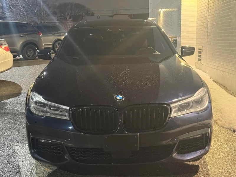 BMW 750 Li XDRIVE * FULL EXTRAS * КЛИП НА МОТОРА , снимка 2 - Автомобили и джипове - 53439431