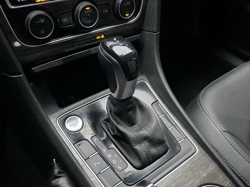VW Passat 2.0 Tsi B7, снимка 9 - Автомобили и джипове - 55062430