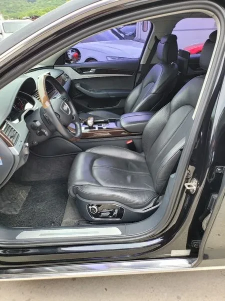 Audi A8 4.2 TFSI Quattro - САМО 30% АВАНС, снимка 9 - Автомобили и джипове - 56219517