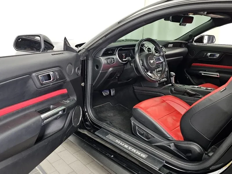 Ford Mustang 2.3 - САМО 30% АВАНС, снимка 10 - Автомобили и джипове - 56293283