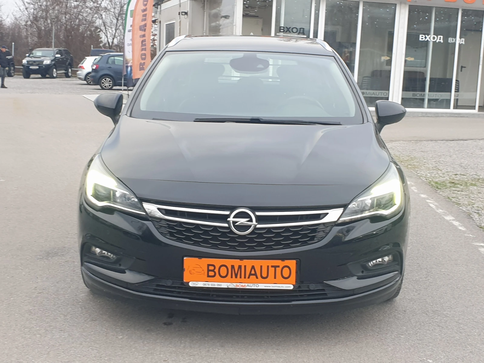 Opel Astra 1.6CDTi* NAVI* EURO6* LED* АВТОМАТИК*  - изображение 2