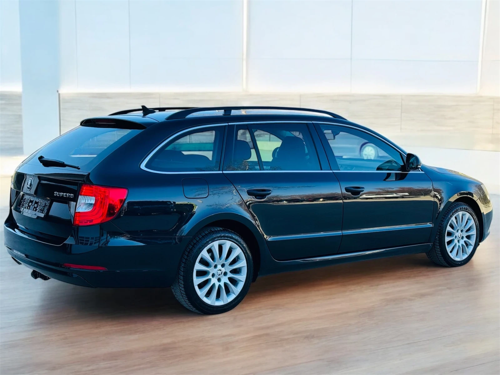 Skoda Superb * EXCLUSIVE-Green tec* FACE* DSG* FULL*  - изображение 7