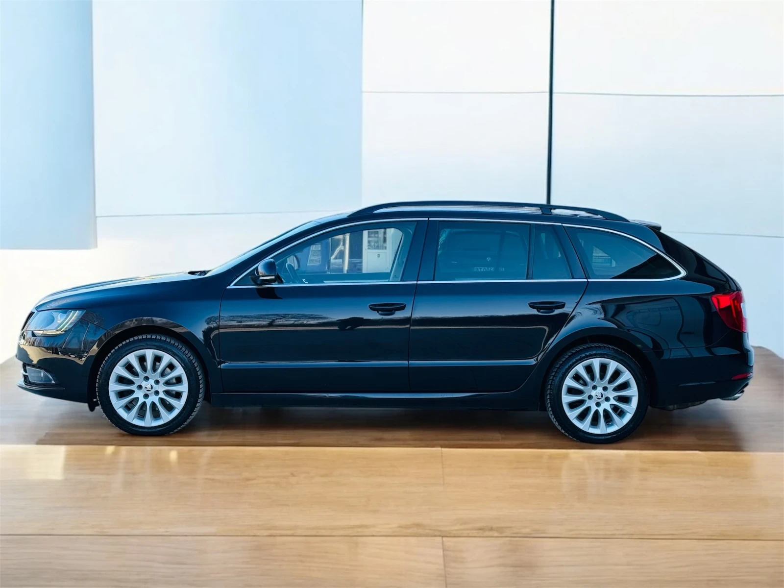 Skoda Superb * EXCLUSIVE-Green tec* FACE* DSG* FULL*  - изображение 4