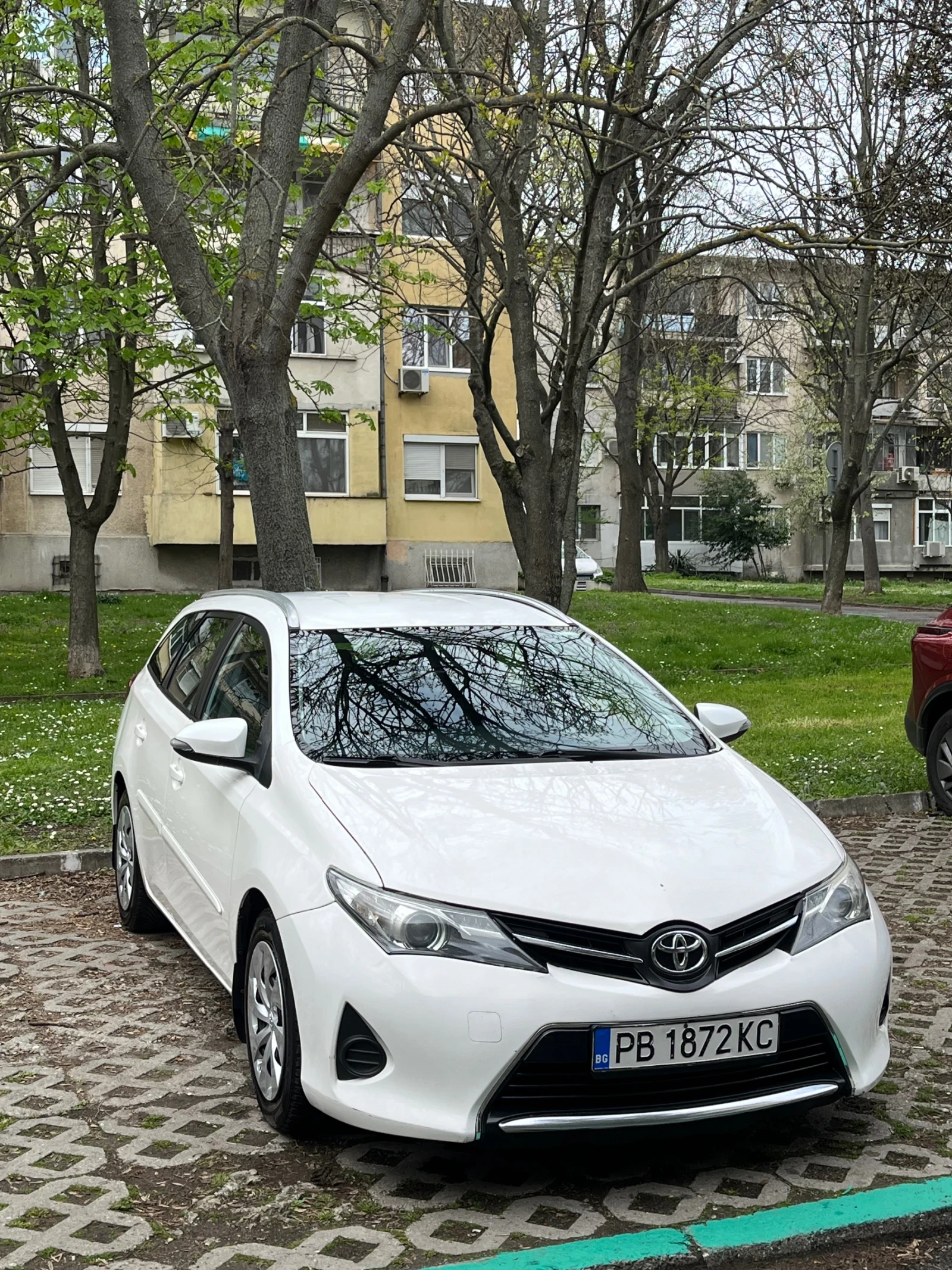 Toyota Auris 1.4 D4D - изображение 2