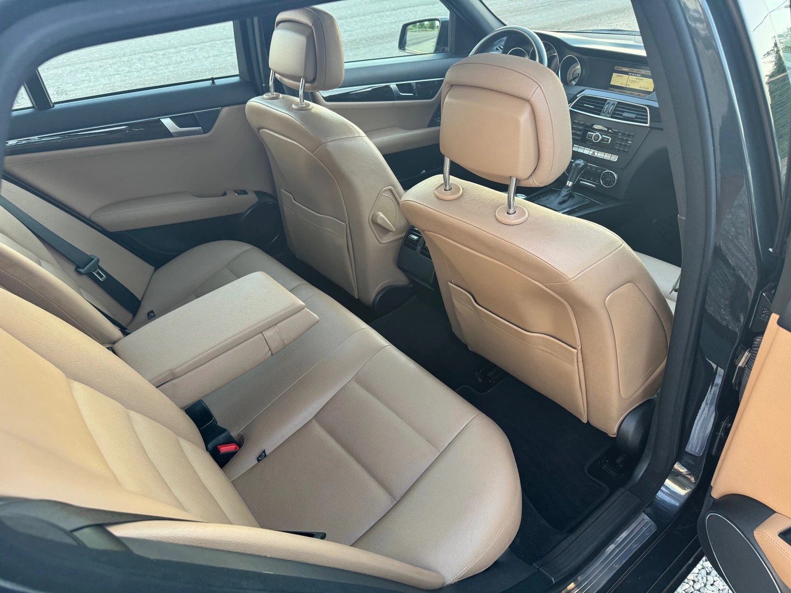 Mercedes-Benz C 250 CDI* 204кс* Автоматик* Пано* Германия* Оригинал* Ф | Mobile.bg — изображение 13