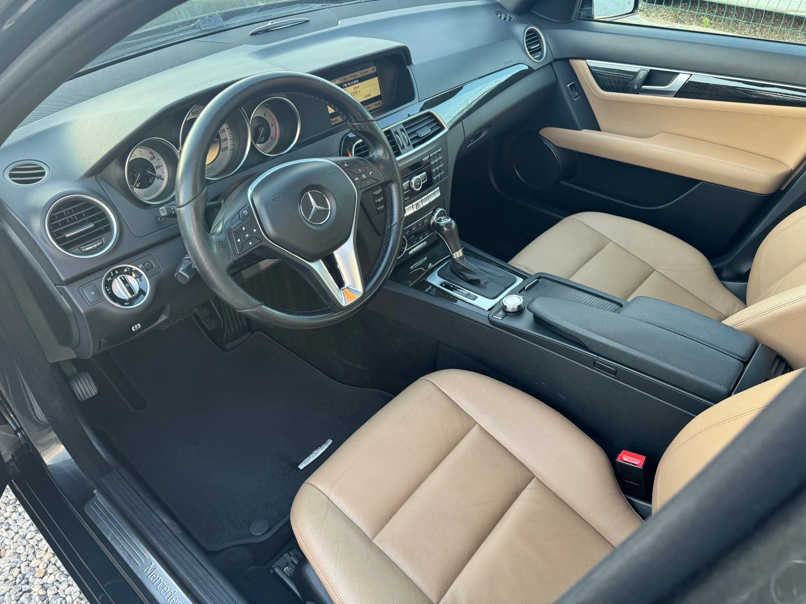 Mercedes-Benz C 250 CDI* 204кс* Автоматик* Пано* Германия* Оригинал* Ф - изображение 8