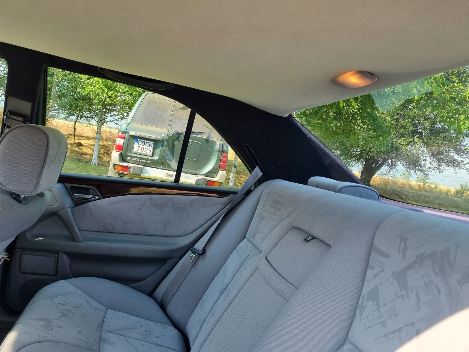 Mercedes-Benz E 230 | Mobile.bg   12