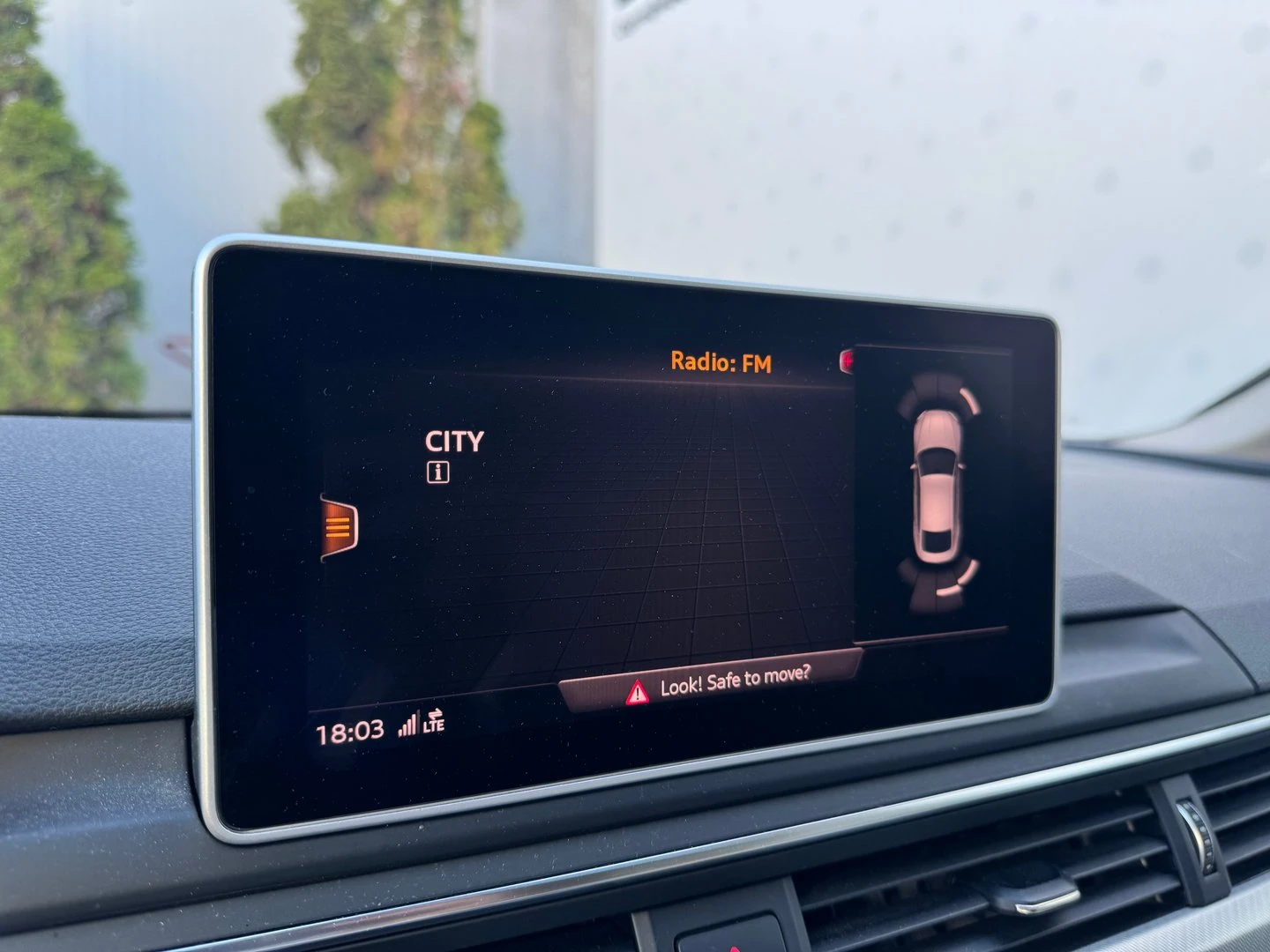 Audi A5 Design 2.0 TDI quattro | Mobile.bg   14