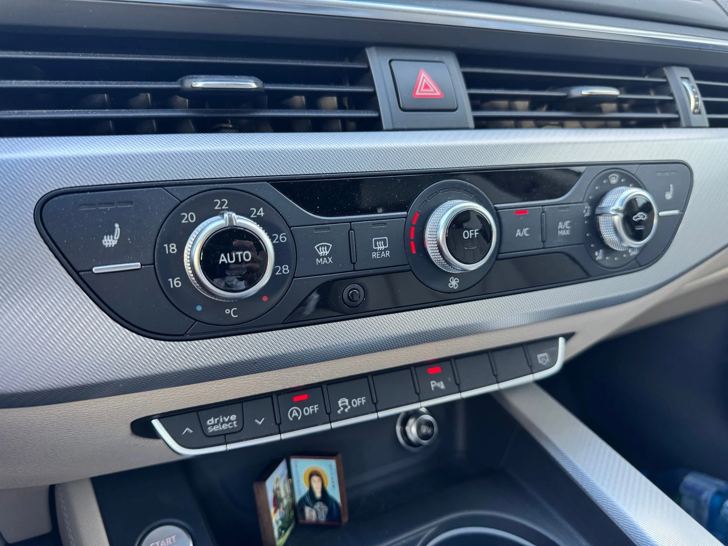 Audi A5 Design 2.0 TDI quattro | Mobile.bg   13