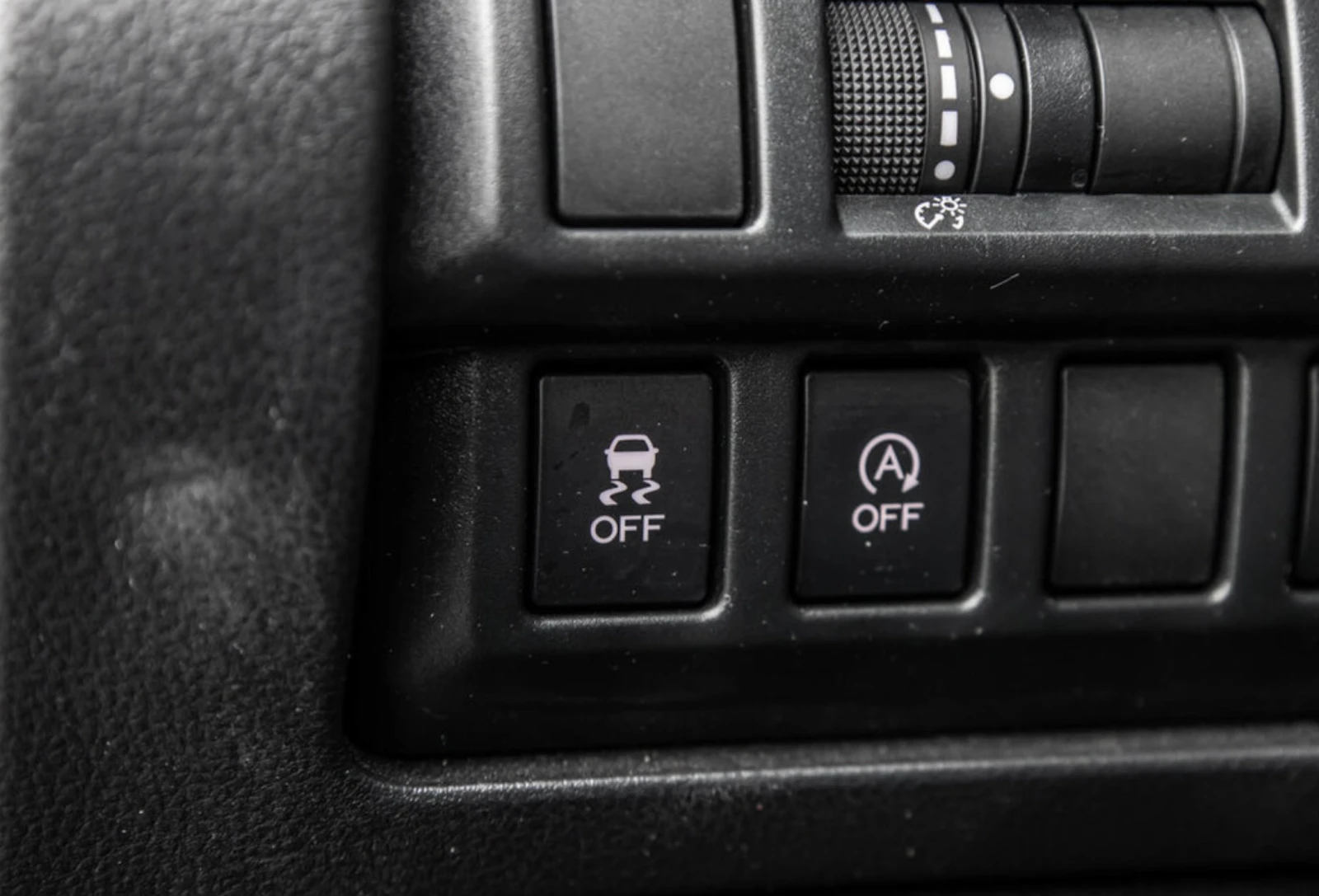 Subaru Crosstrek  - изображение 8