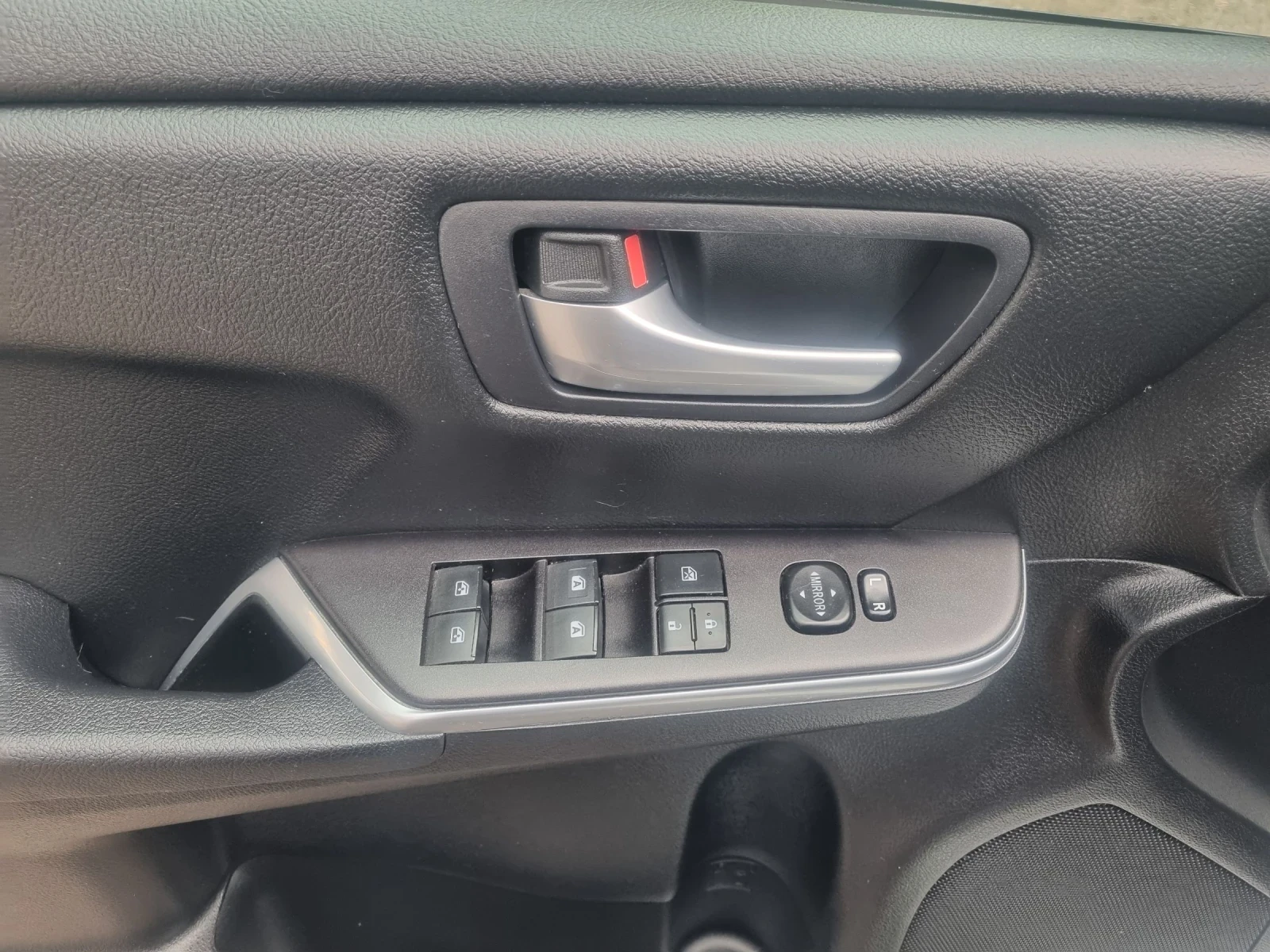 Toyota Camry 2.5 SE | Mobile.bg   12