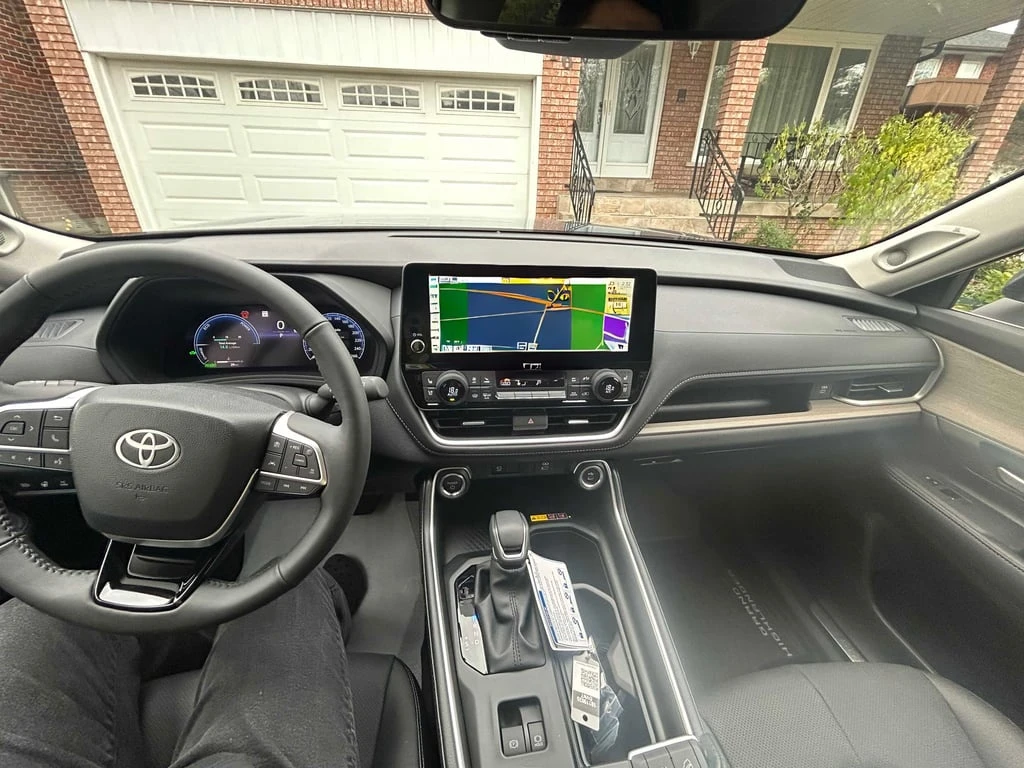 Toyota Grand Highlander * Hybrid Limited AWD * CARFAX * ��� ������������ � | Mobile.bg � ����������� 9