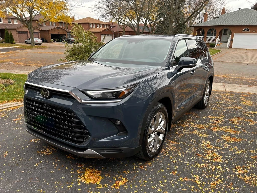 Toyota Grand Highlander * Hybrid Limited AWD * CARFAX * ��� ������������ � | Mobile.bg � ����������� 1